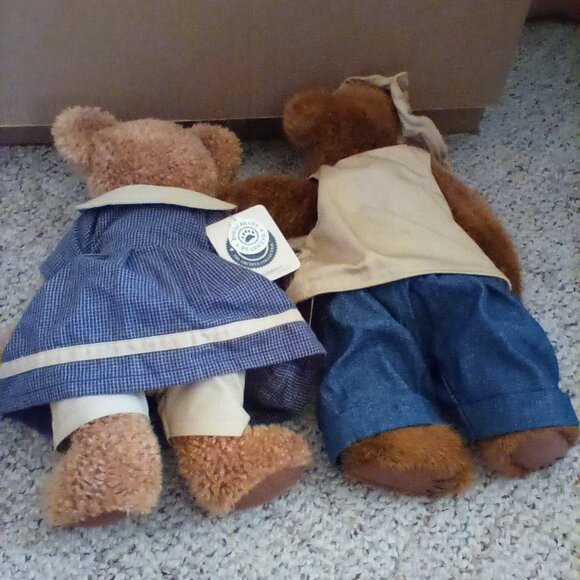 Boyd's bears - Picture 2 of 2